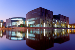 Night Scene of Library